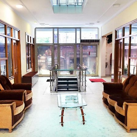 Oyo 6463 Hotel Dove Chandīgarh Zewnętrze zdjęcie