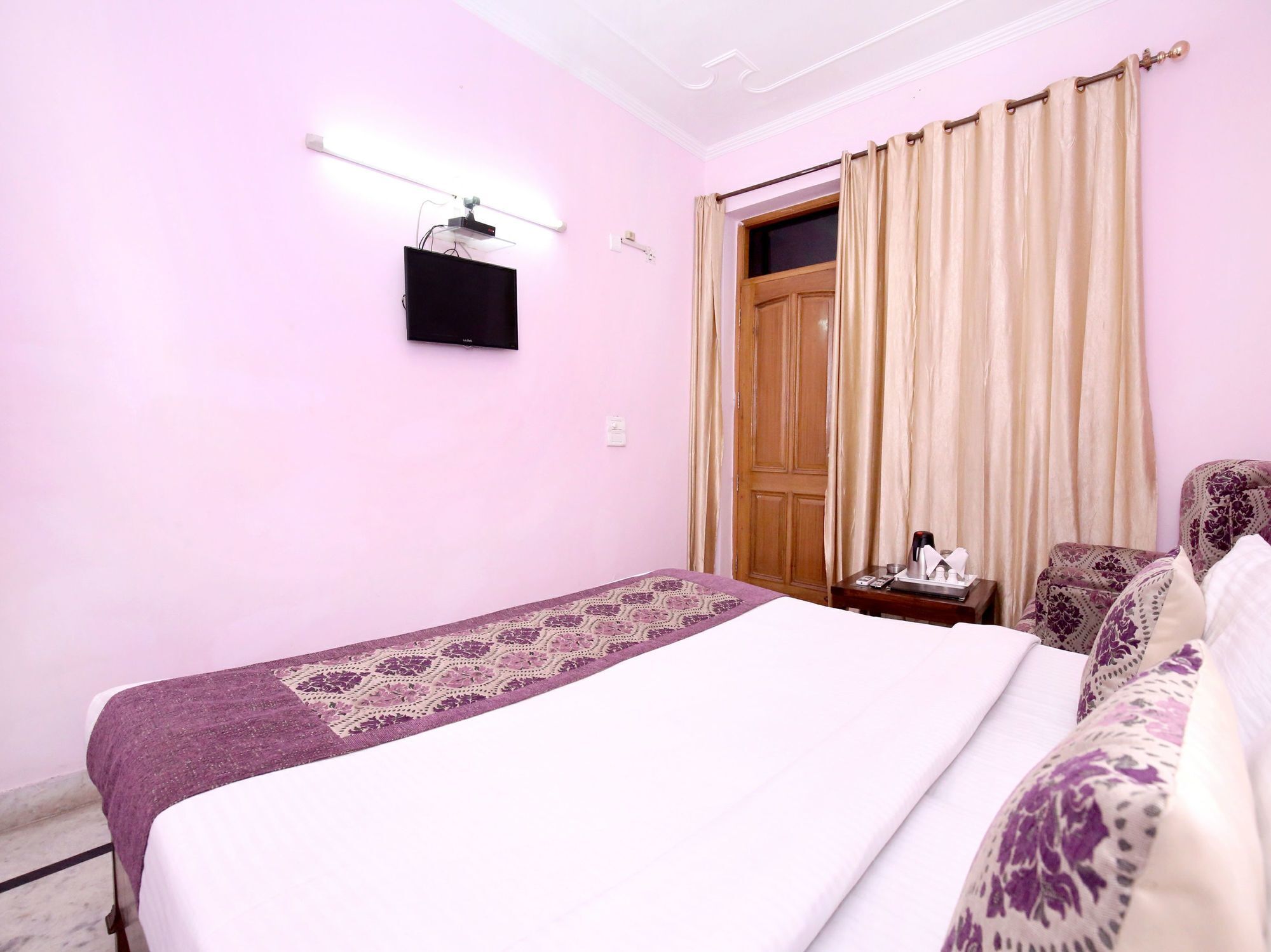 Oyo 6463 Hotel Dove Chandīgarh Zewnętrze zdjęcie